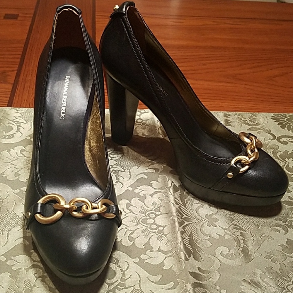 Banana Republic Orla O-ring Heels - Picture 2 of 8